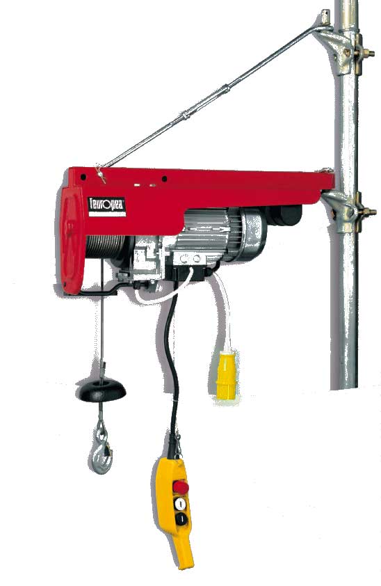 Scaffold_hoist.jpg Scaffold_hoist.jpg