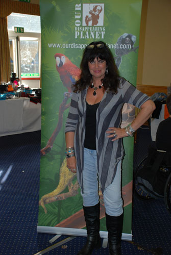 Caroline Munro.jpg