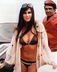 caroline munro 10.jpg