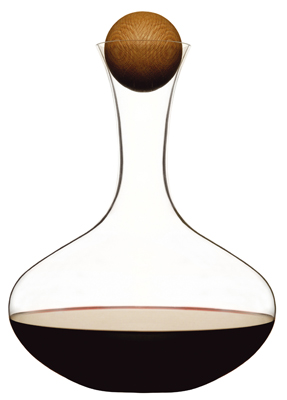 Roullier_white_carafe_with_oak_ball_stopper.jpg